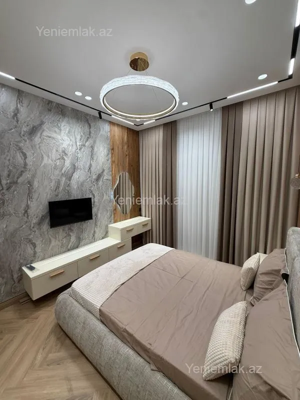 Satılır 2 otaqlı yeni tikili 83 m²