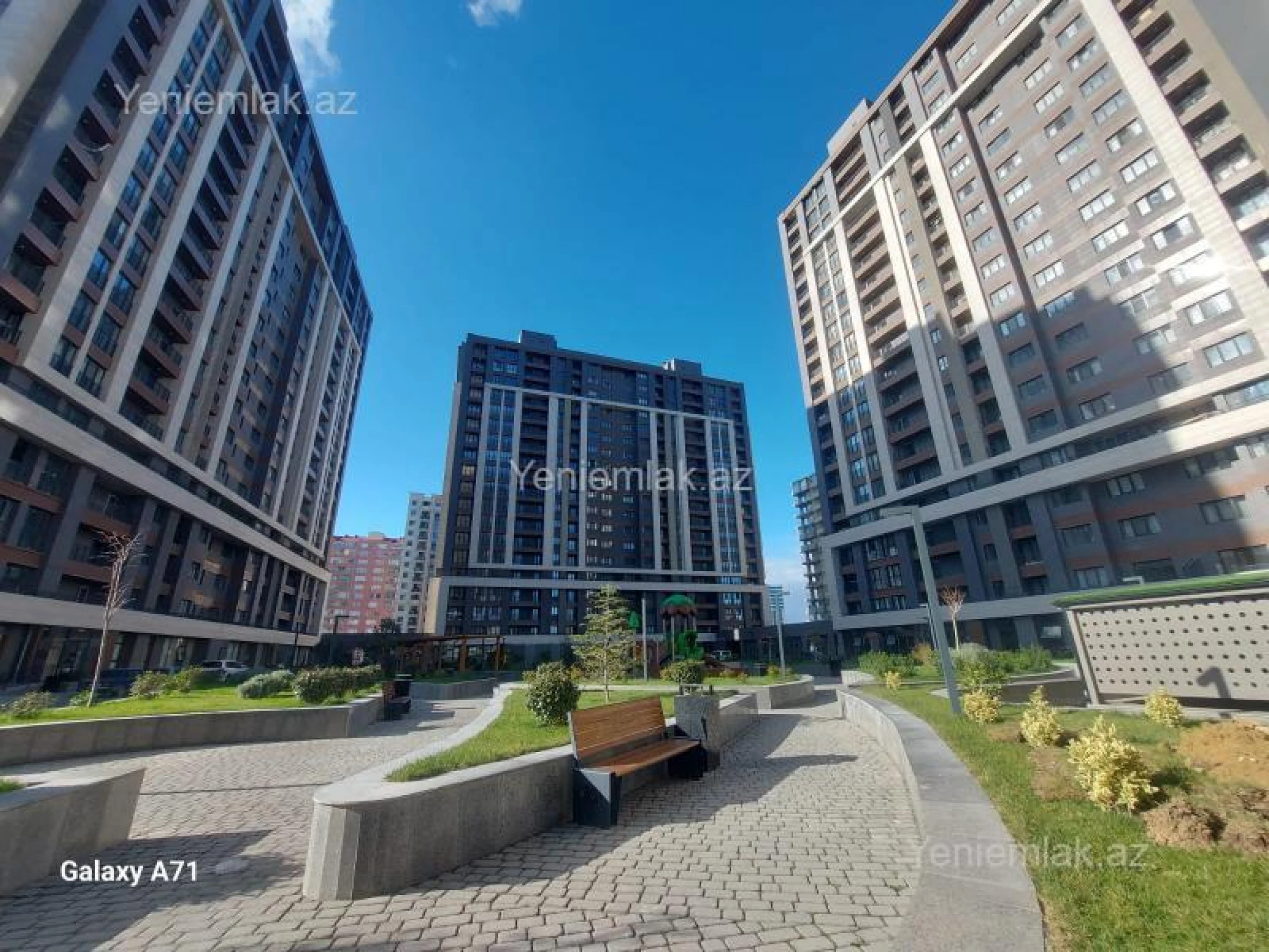 Satılır 2 otaqlı yeni tikili 68.5 m²