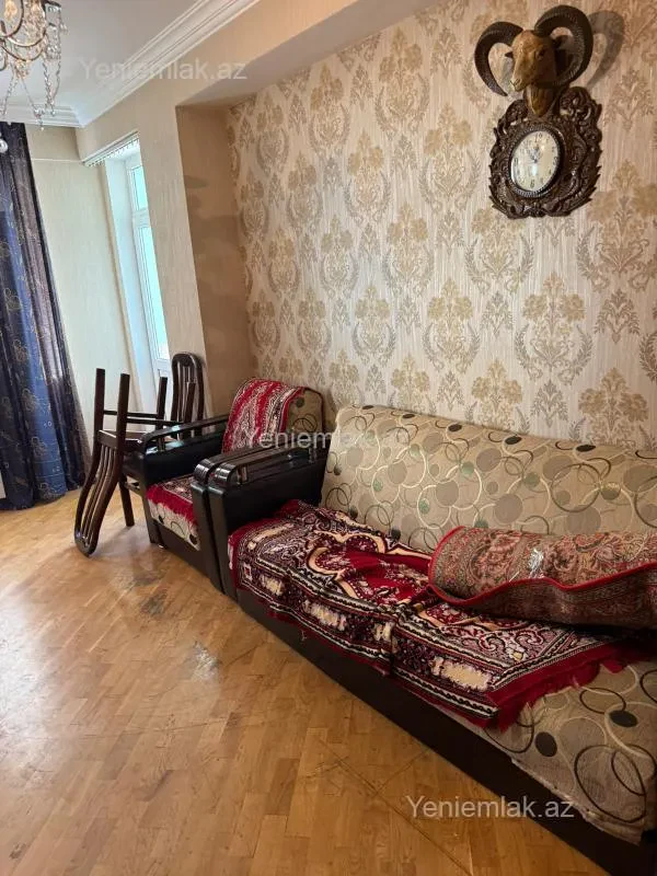 Satılır 3 otaqlı yeni tikili 85 m²