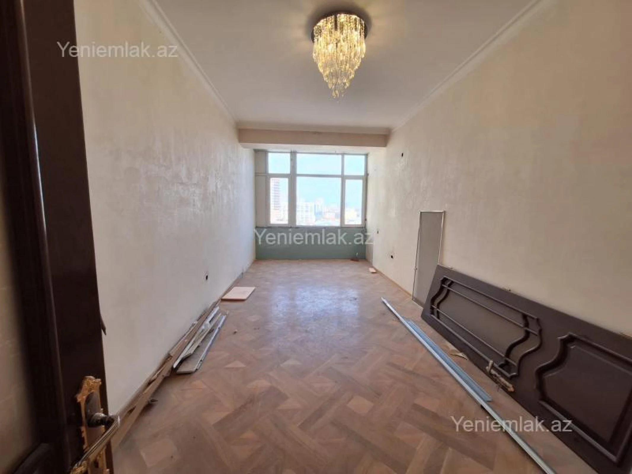 Satılır 3 otaqlı yeni tikili 155 m²