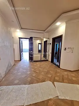 Satılır 3 otaqlı yeni tikili 155 m²