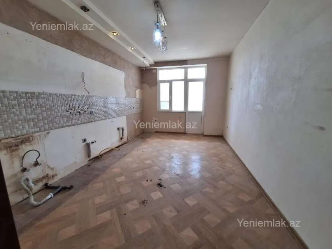 Satılır 3 otaqlı yeni tikili 155 m²