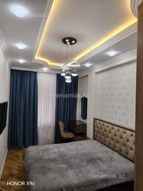 Satılır 2 otaqlı yeni tikili 64 m²