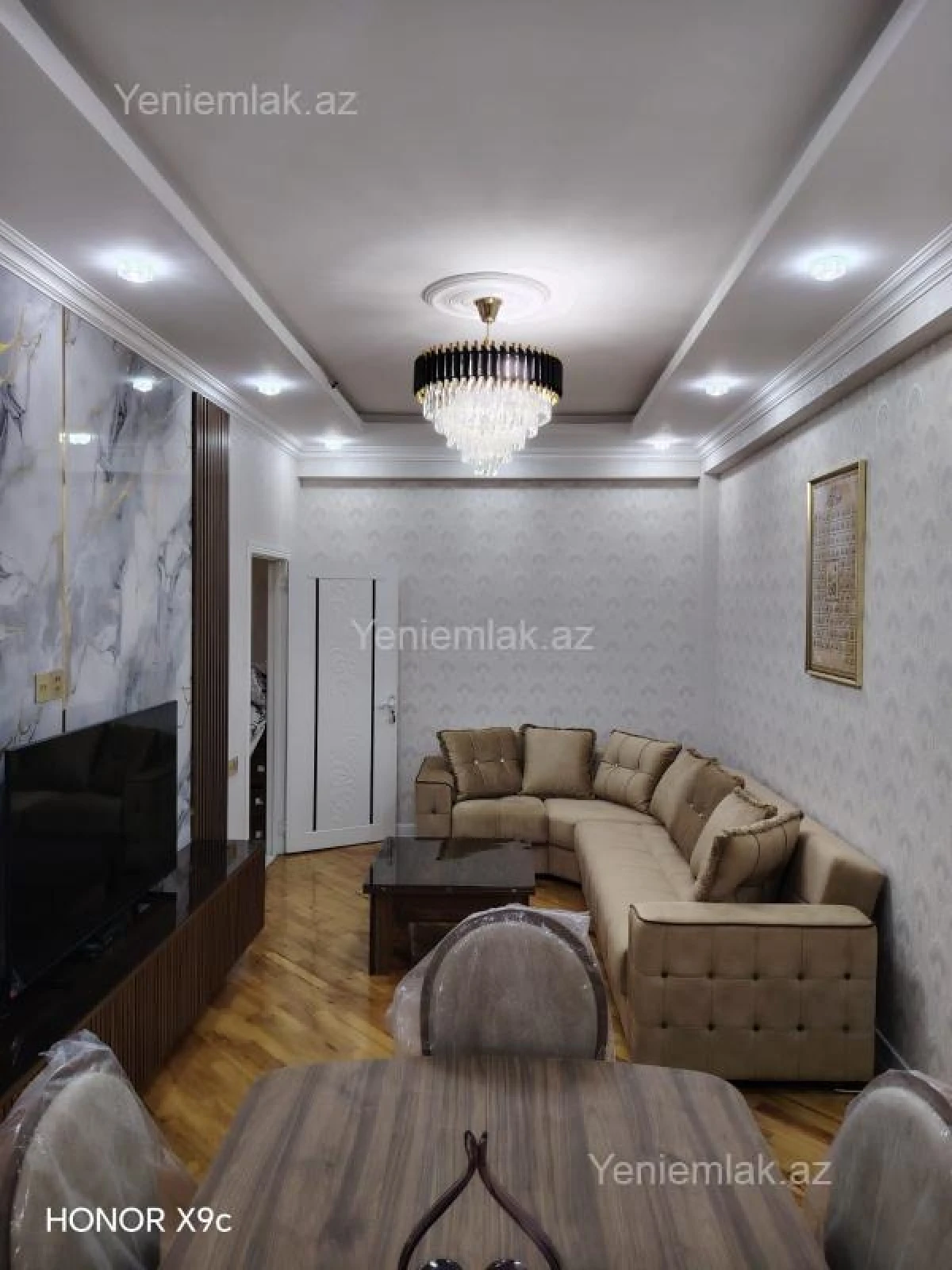 Satılır 2 otaqlı yeni tikili 64 m²