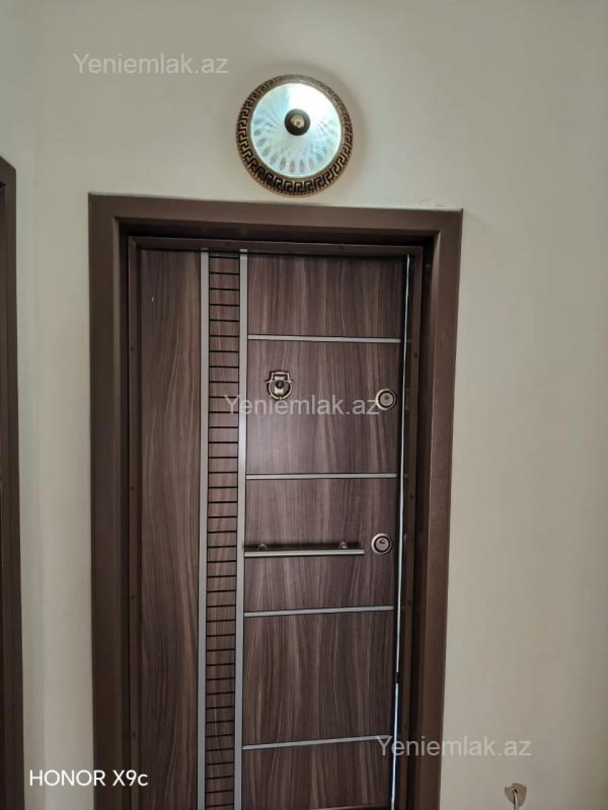 Satılır 2 otaqlı yeni tikili 64 m²