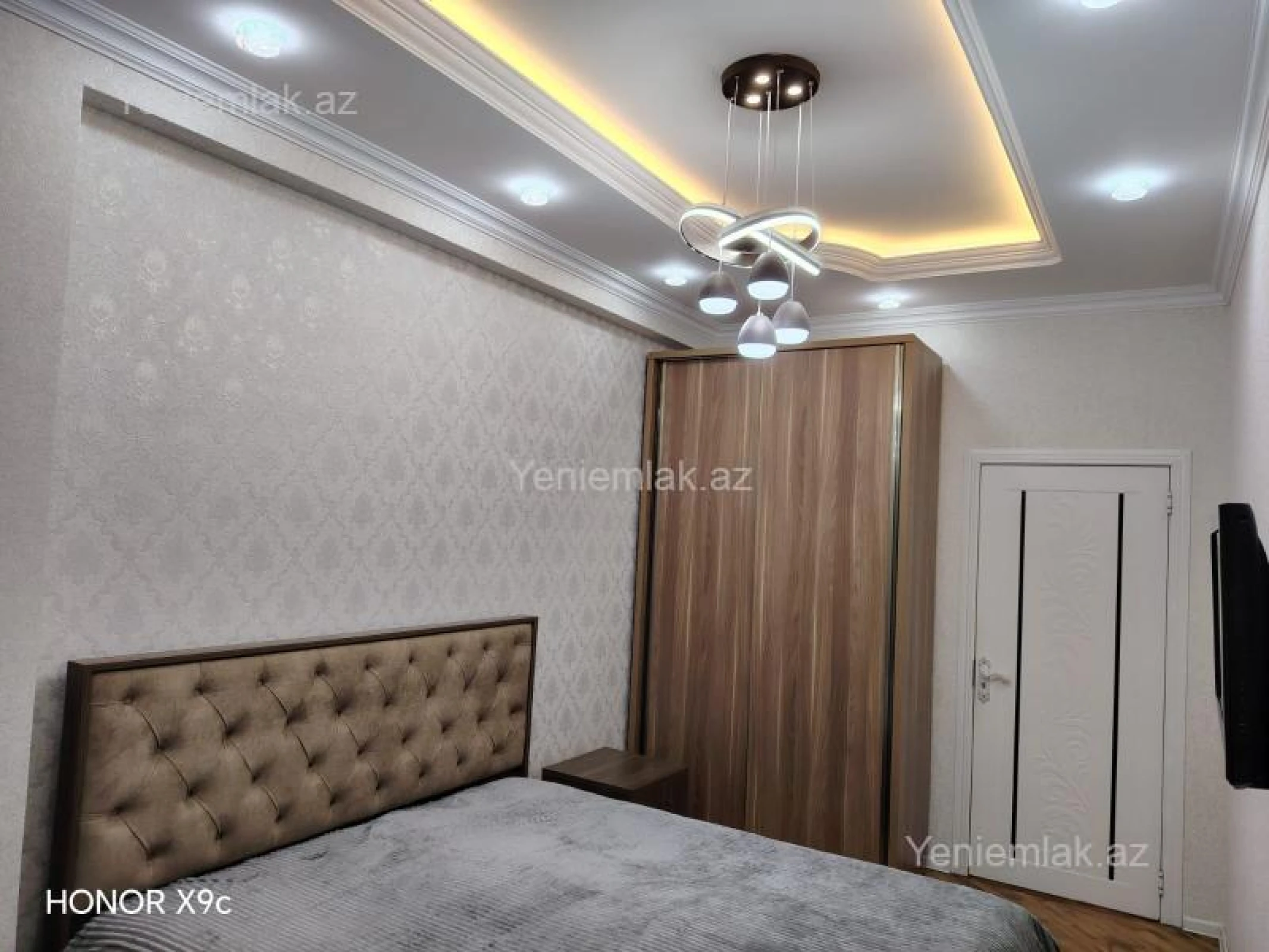 Satılır 2 otaqlı yeni tikili 64 m²
