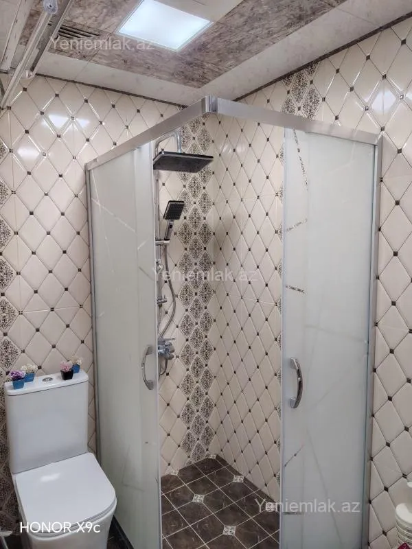 Satılır 2 otaqlı yeni tikili 64 m²