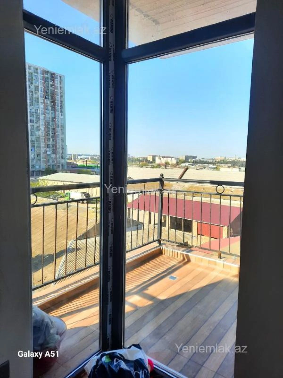 Satılır 2 otaqlı yeni tikili 90 m²