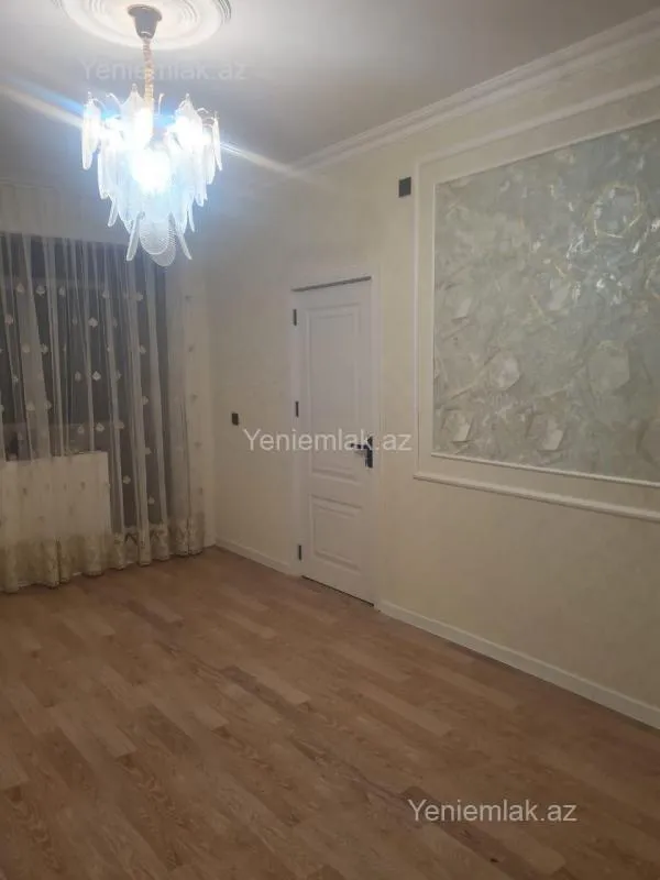 Satılır 2 otaqlı köhnə tikili 50 m²