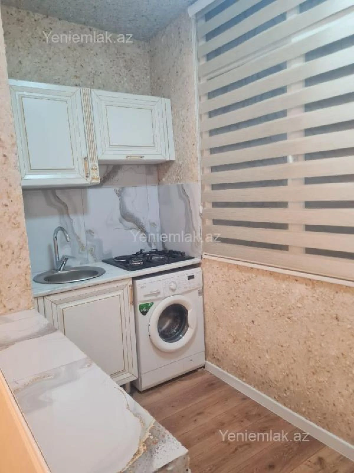 Satılır 2 otaqlı köhnə tikili 50 m²