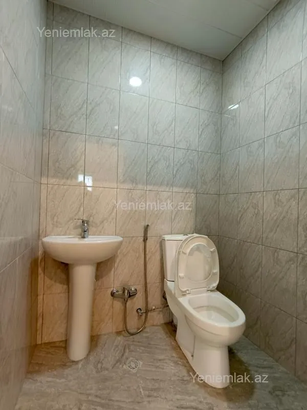 Satılır 4 otaqlı yeni tikili 84 m²