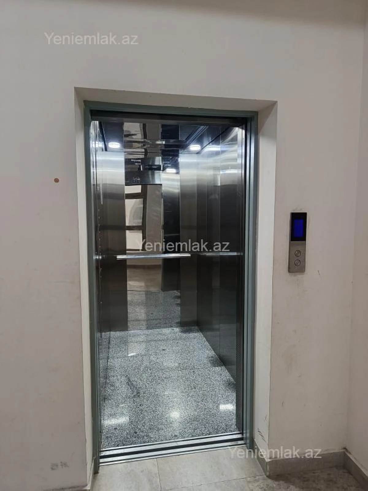 Satılır 4 otaqlı yeni tikili 84 m²