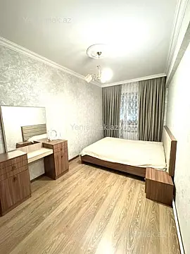 Satılır 2 otaqlı köhnə tikili 70 m²