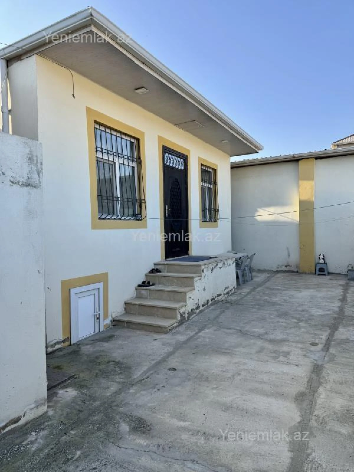 Satılır 3 otaqlı həyət evi 64 m²