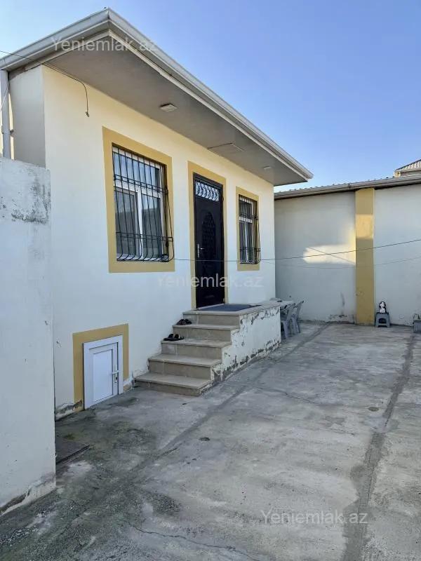 Satılır 3 otaqlı həyət evi 64 m²