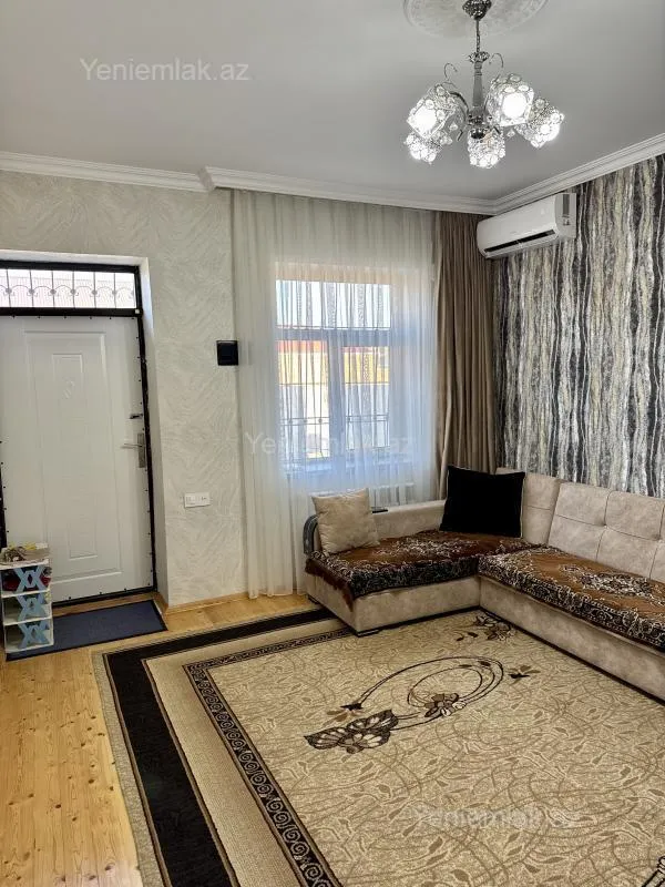 Satılır 3 otaqlı həyət evi 64 m²