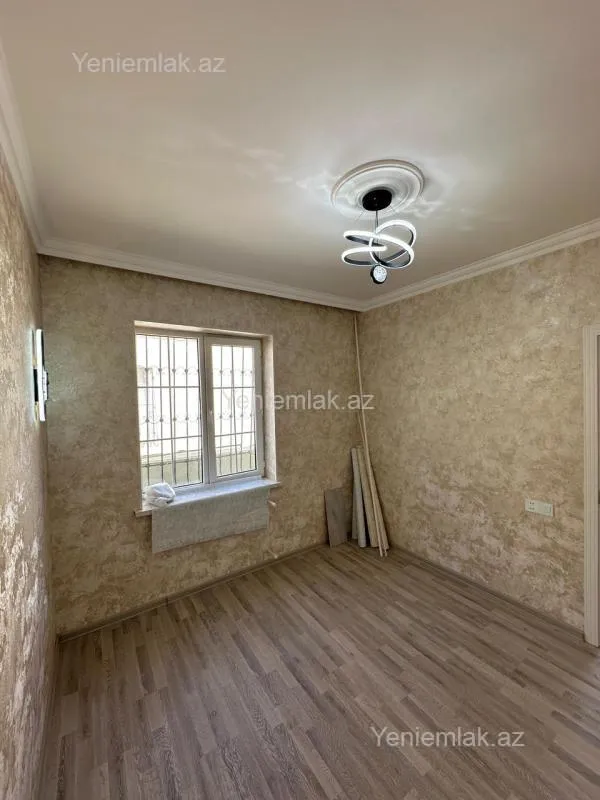 Satılır 3 otaqlı həyət evi 65 m²