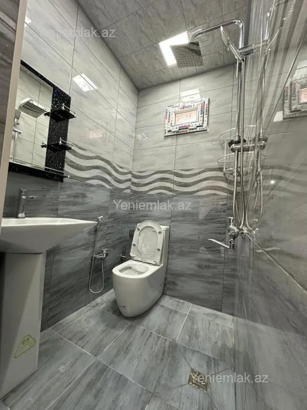 Satılır 3 otaqlı həyət evi 65 m²