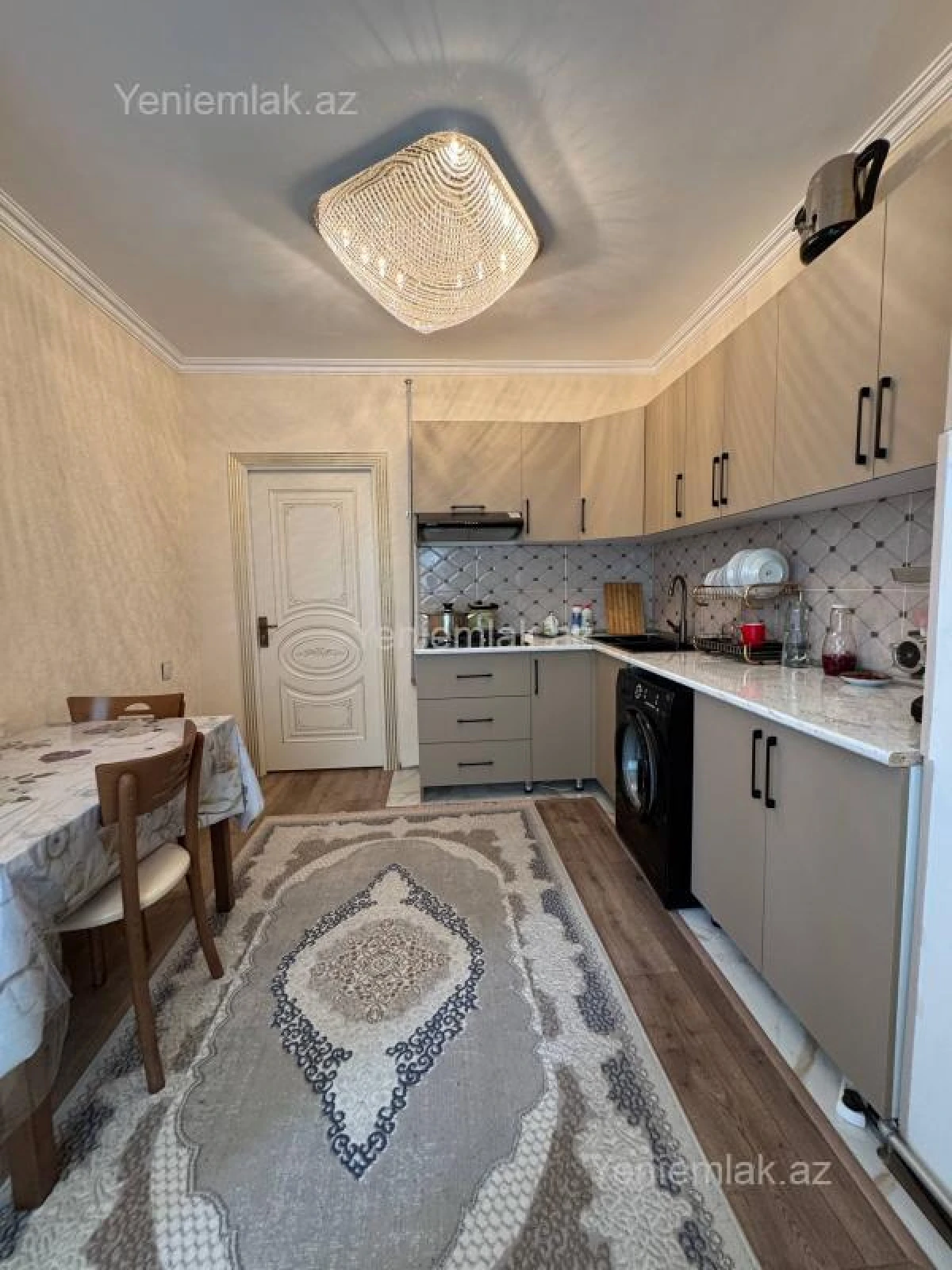 Satılır 2 otaqlı yeni tikili 65 m²