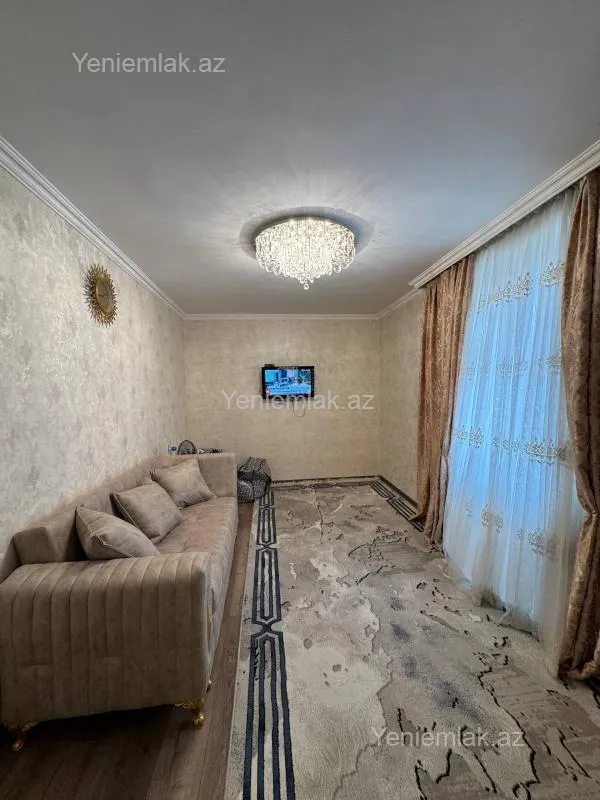 Satılır 2 otaqlı yeni tikili 65 m²