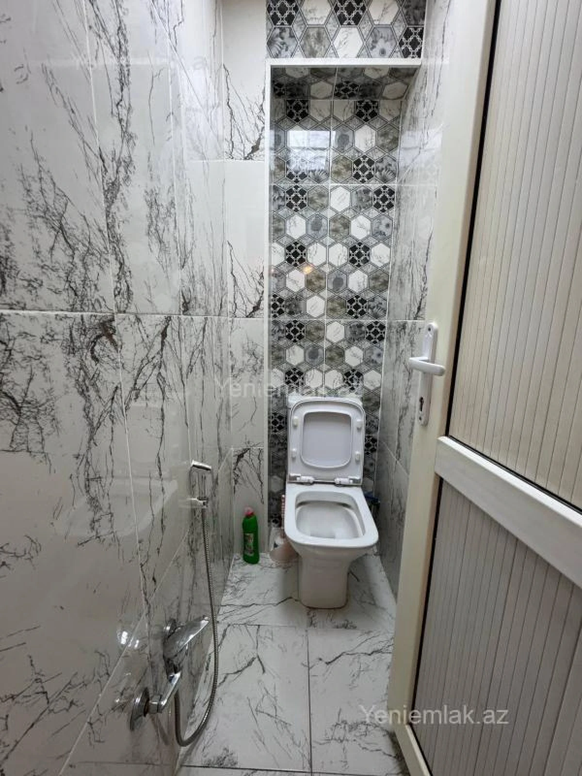 Satılır 2 otaqlı yeni tikili 65 m²