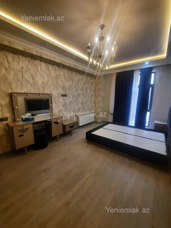 Satılır 2 otaqlı yeni tikili 85 m²