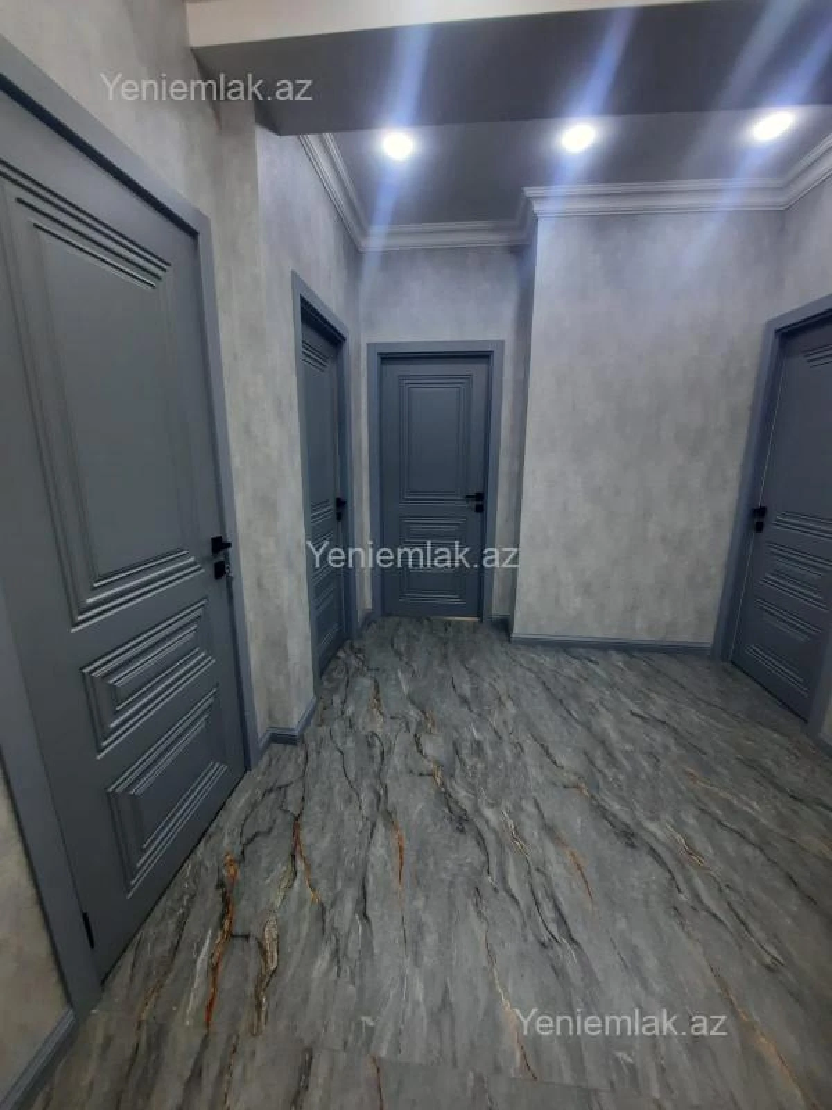 Satılır 2 otaqlı yeni tikili 85 m²