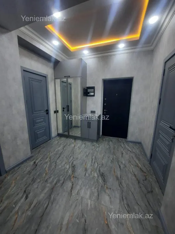 Satılır 2 otaqlı yeni tikili 85 m²
