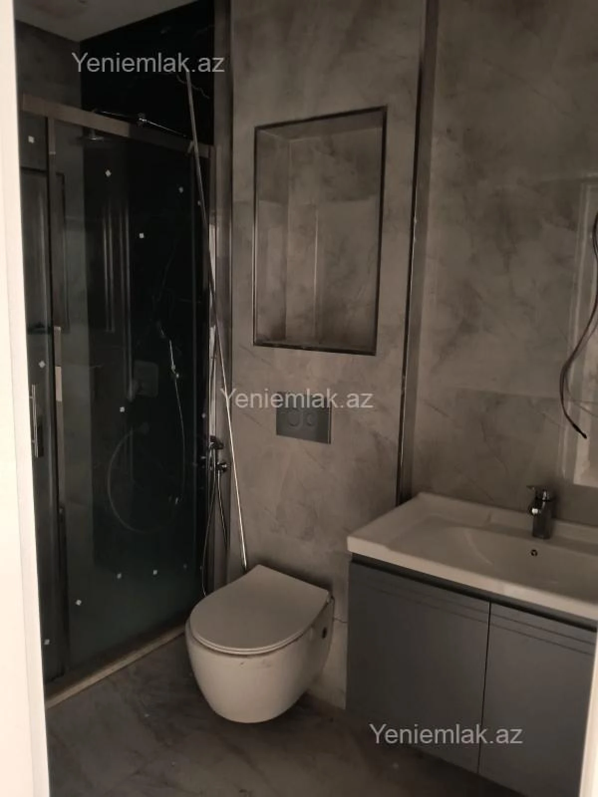 Satılır 2 otaqlı yeni tikili 71 m²