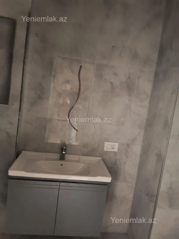 Satılır 2 otaqlı yeni tikili 71 m²