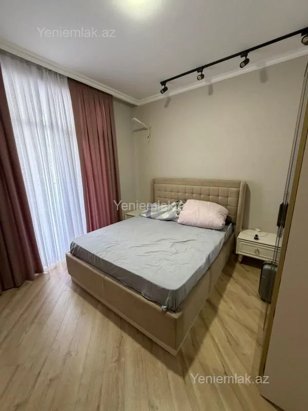 Satılır 2 otaqlı yeni tikili 61 m²