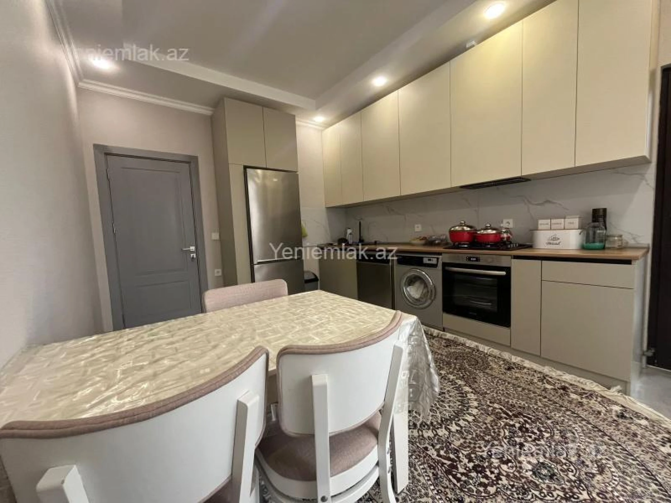Satılır 2 otaqlı yeni tikili 61 m²