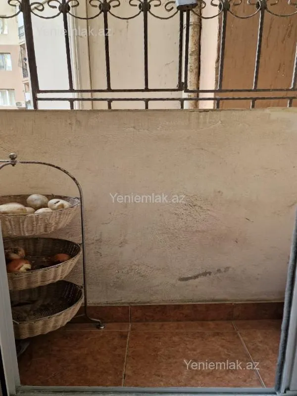 Satılır 3 otaqlı yeni tikili 90 m²