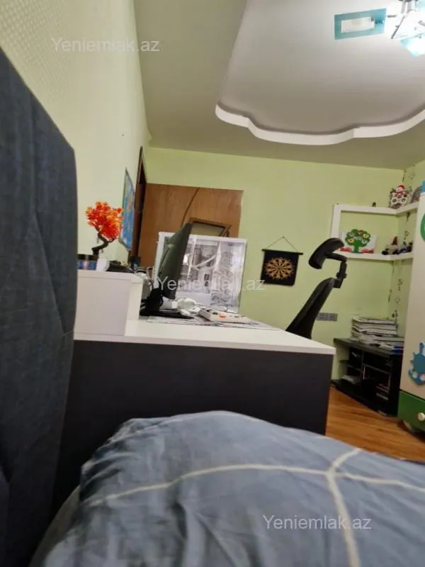 Satılır 3 otaqlı yeni tikili 90 m²