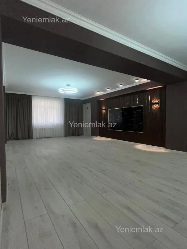 Satılır 3 otaqlı yeni tikili 82 m²