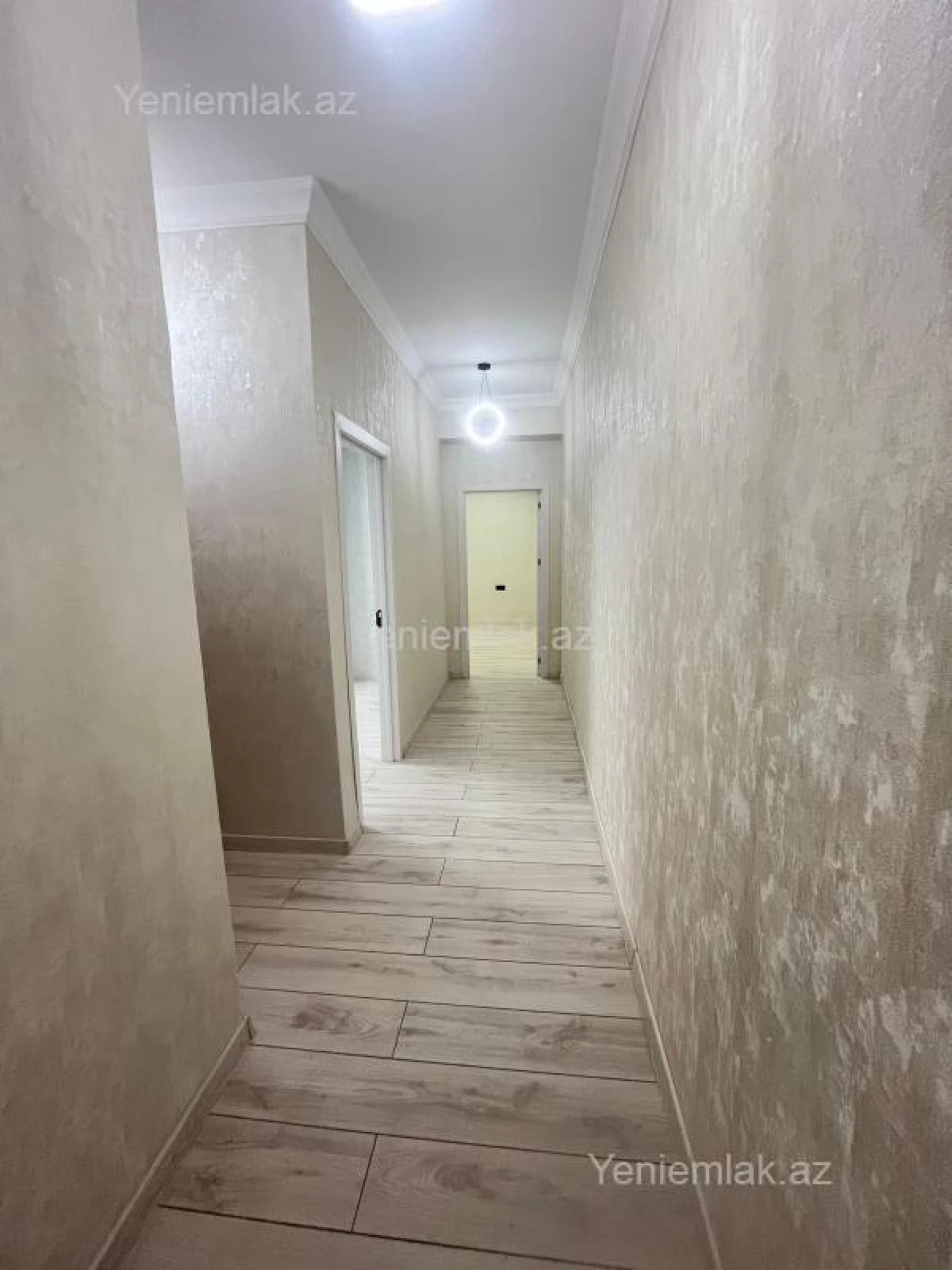 Satılır 3 otaqlı yeni tikili 82 m²