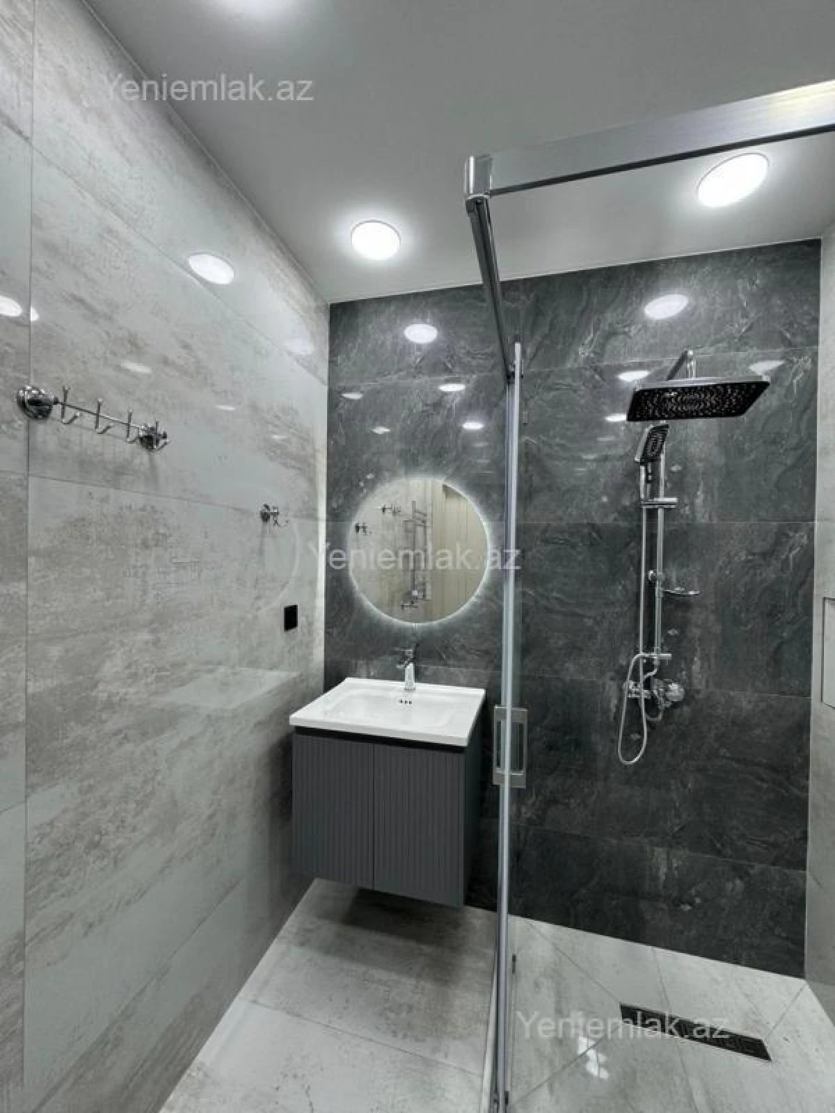 Satılır 2 otaqlı yeni tikili 86 m²