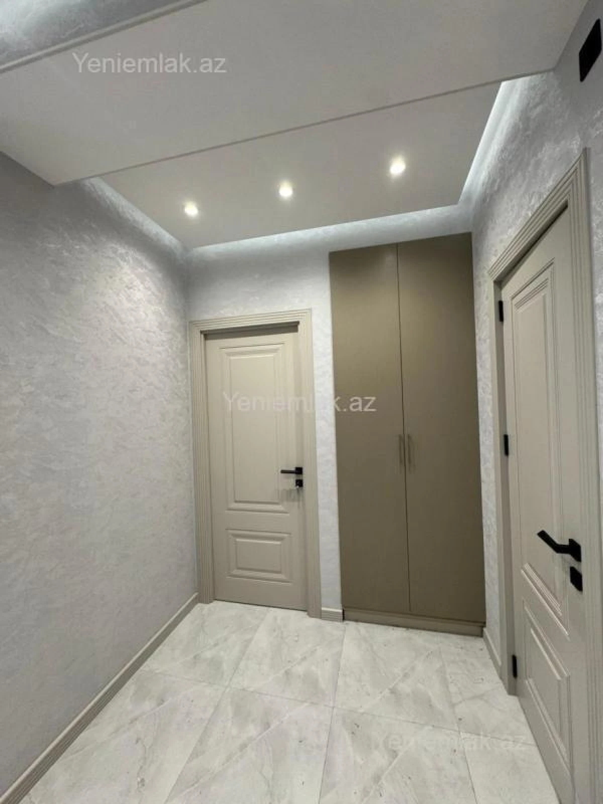 Satılır 2 otaqlı yeni tikili 86 m²