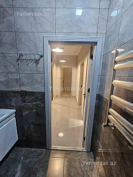 Satılır 2 otaqlı yeni tikili 76 m²