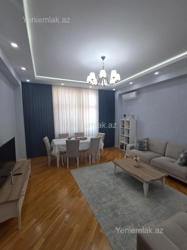 Satılır 3 otaqlı yeni tikili 100 m²