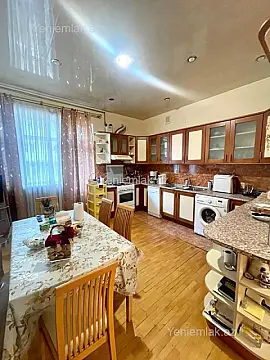 Satılır 2 otaqlı yeni tikili 220 m² — Bakı, Yasamal 2 otaq 220.00 m²