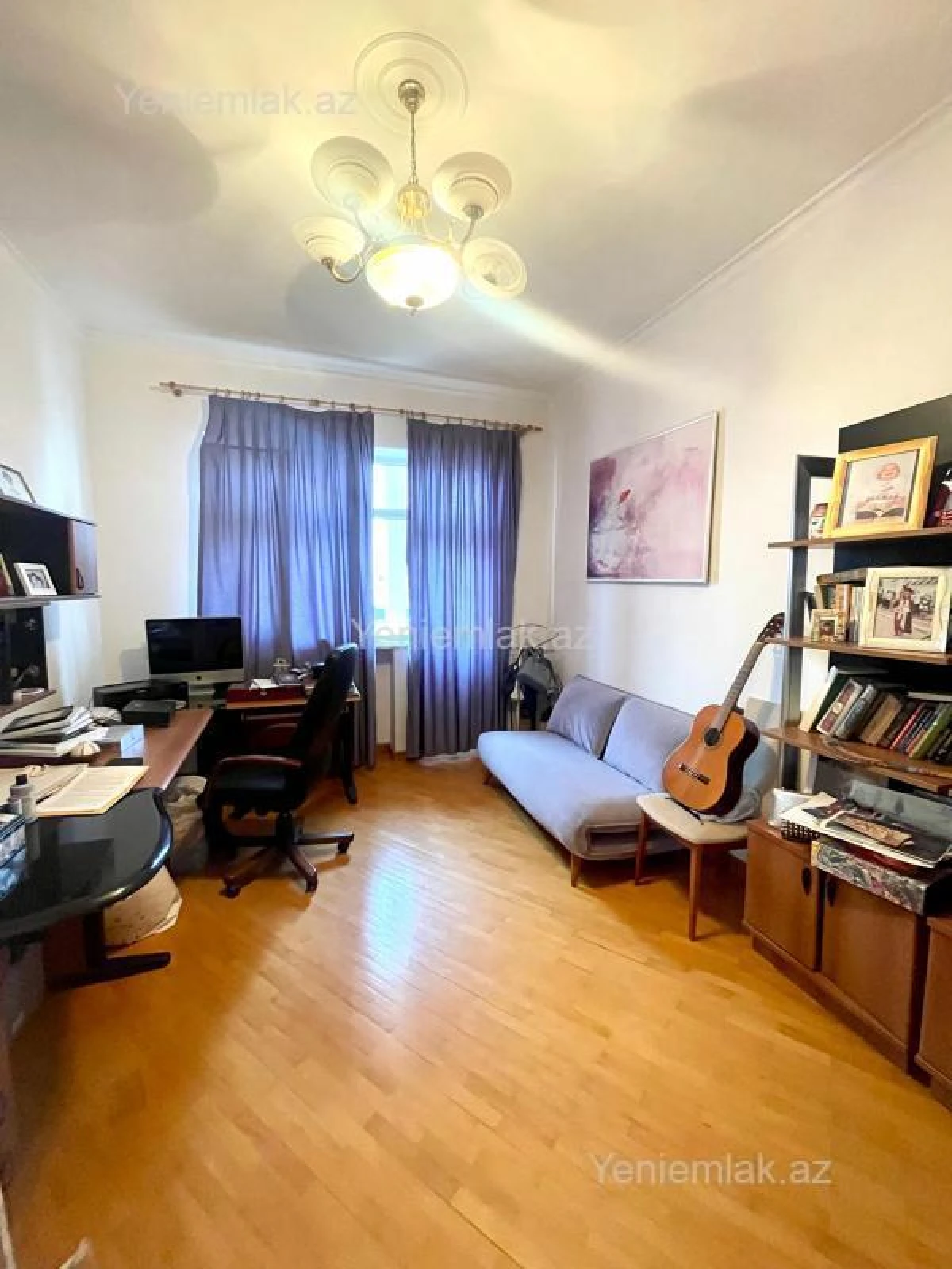 Satılır 2 otaqlı yeni tikili 220 m²