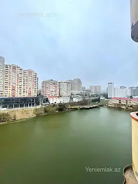 Satılır 2 otaqlı yeni tikili 220 m²