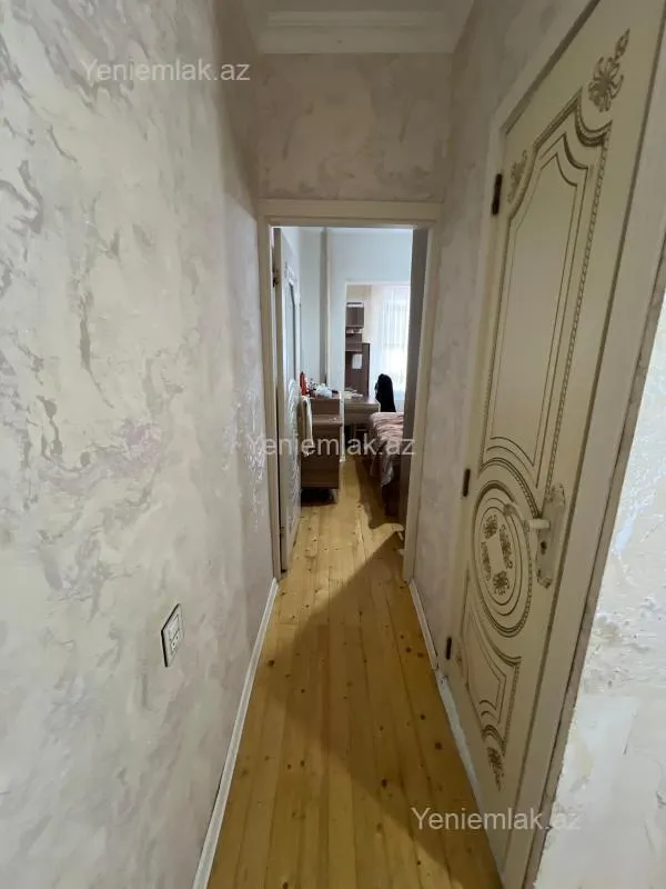 Satılır 2 otaqlı köhnə tikili 45 m²