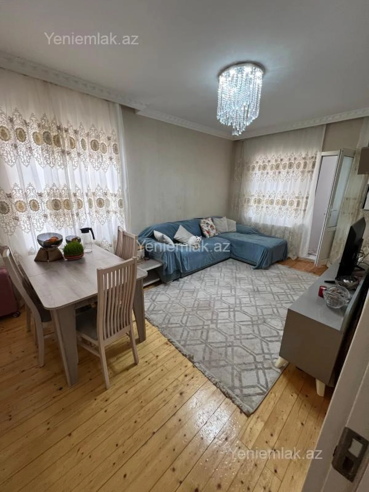 Satılır 2 otaqlı köhnə tikili 45 m²