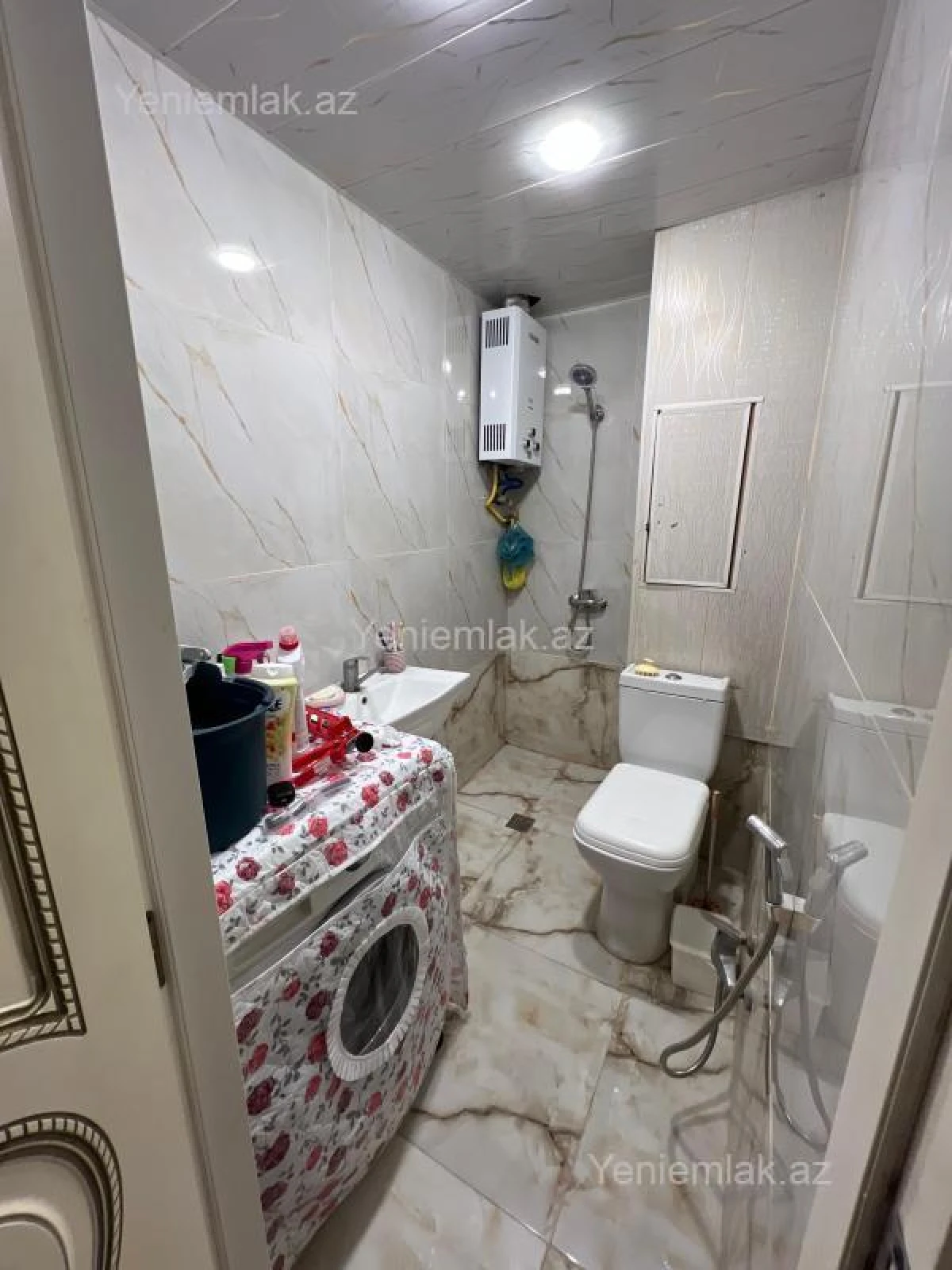 Satılır 2 otaqlı köhnə tikili 45 m²