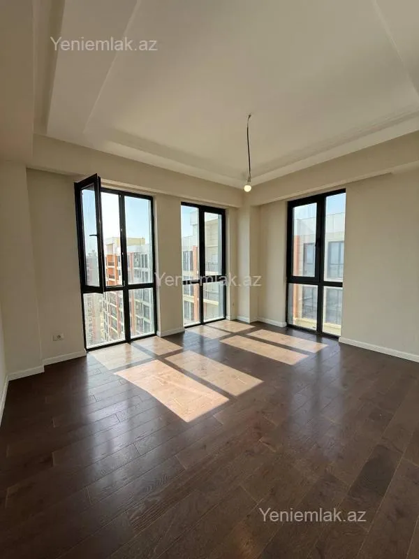 Satılır 2 otaqlı yeni tikili 52 m²