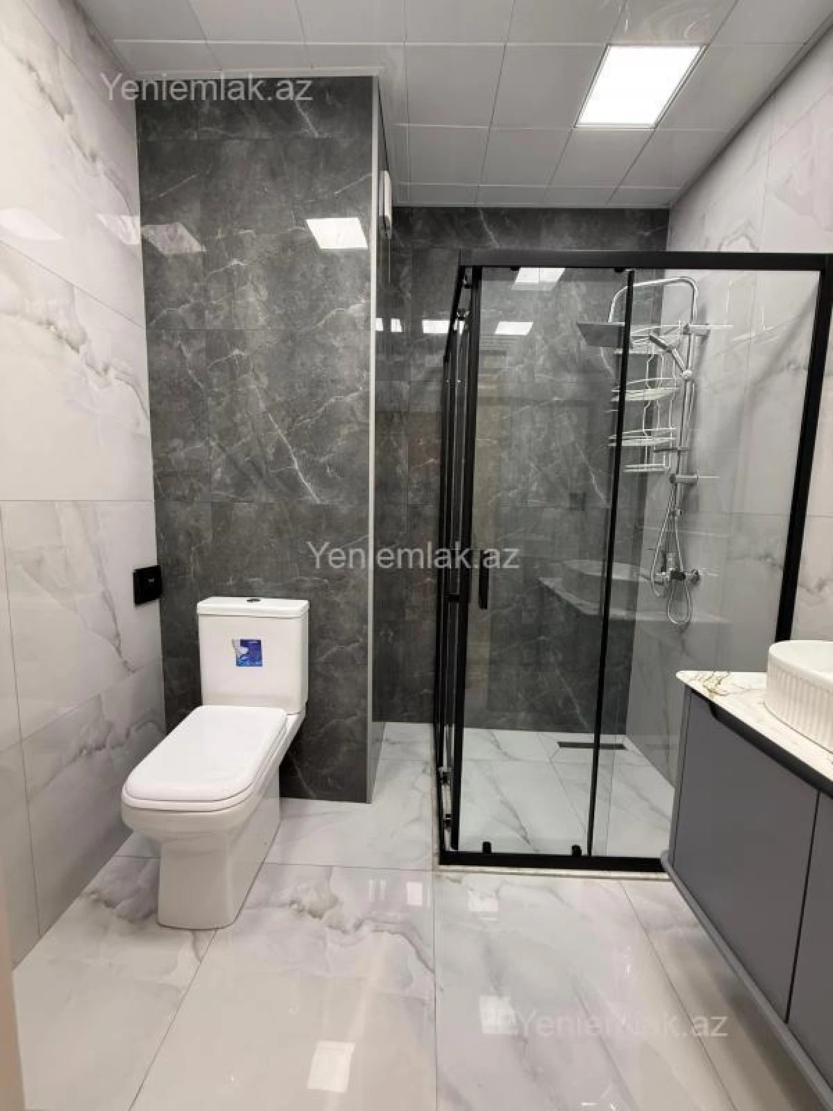 Satılır 3 otaqlı köhnə tikili 80 m²