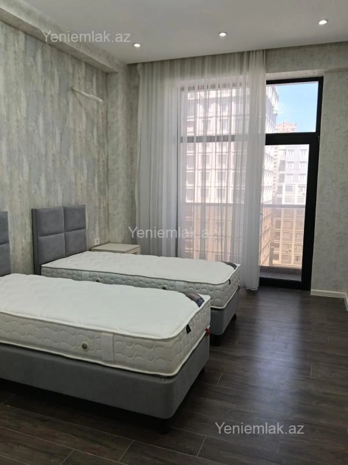 Satılır 2 otaqlı yeni tikili 82 m²