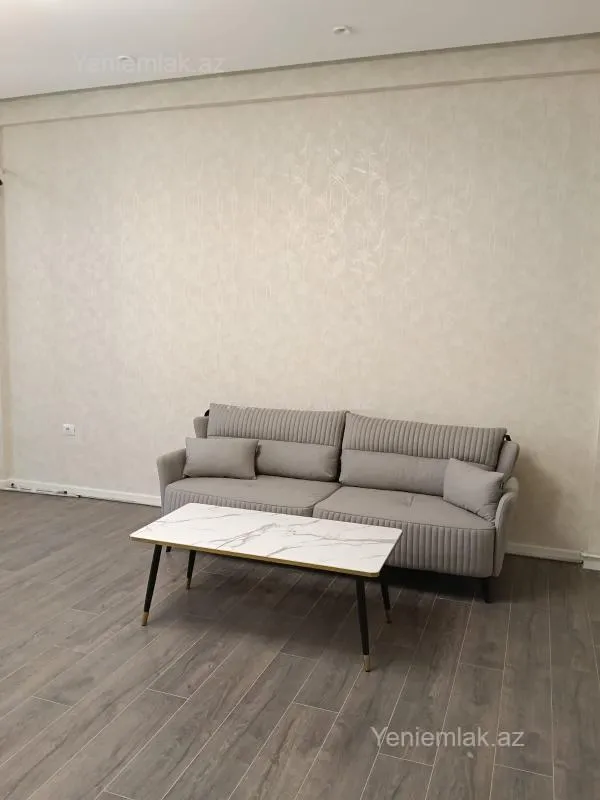 Satılır 2 otaqlı yeni tikili 82 m²